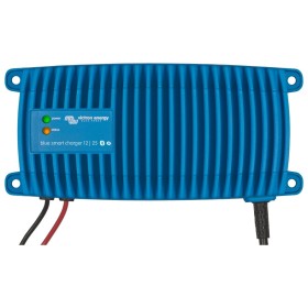 Cargador Victron Blue Smart IP67 12V 13A 230VAC